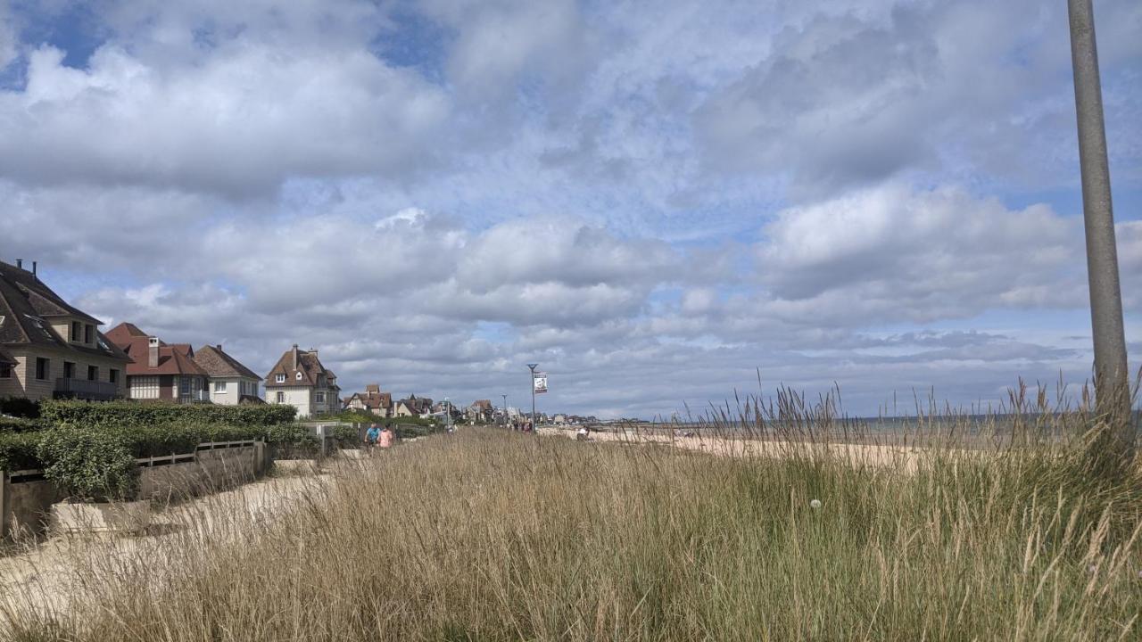 Seashore Hideaway Studio Hermanville-sur-Mer Exterior foto